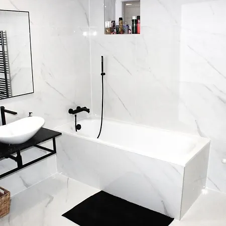 Krasny Priestranny Slnecny V Centre Mesta * Trenčín