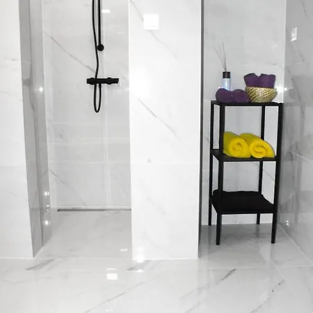 Apartmán Krasny Priestranny Slnecny V Centre Mesta Trencin