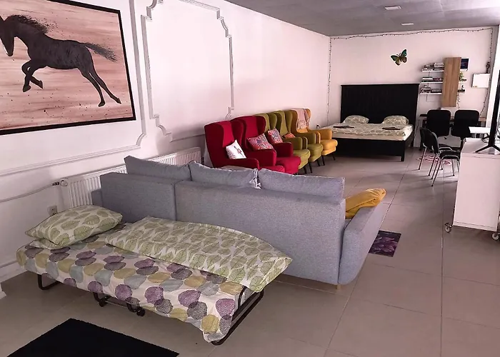 Апартаменты Krasny Priestranny Slnecny V Centre Mesta